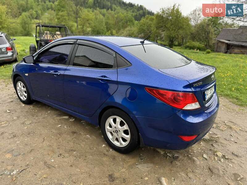 Седан Hyundai Accent 2011 в Косове фото 23 Седан Hyundai Accent 2011 в Косове