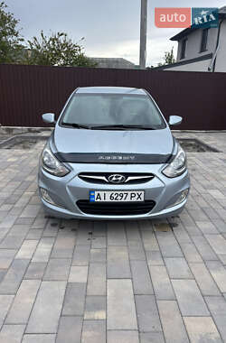 Седан Hyundai Accent 2011 в Киеве