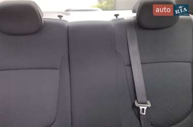 Седан Hyundai Accent 2011 в 