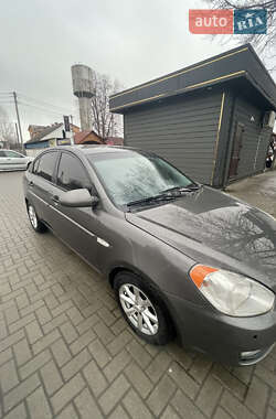Седан Hyundai Accent 2010 в 