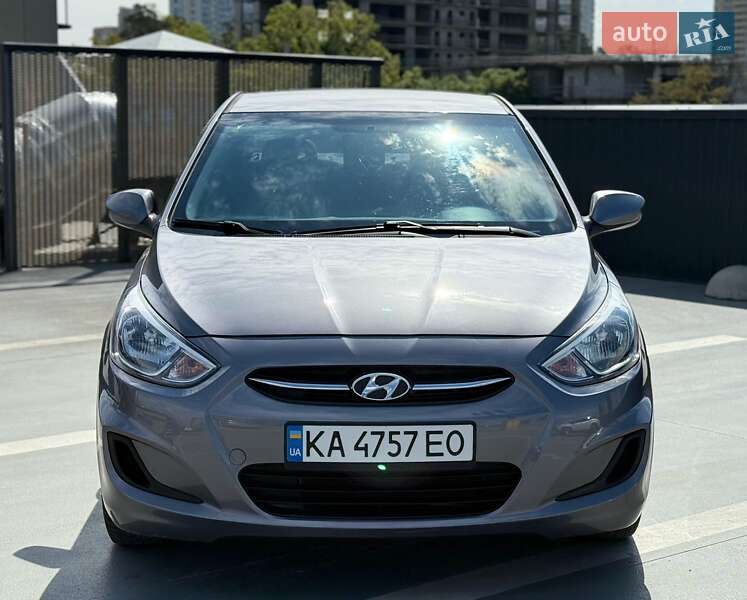 Седан Hyundai Accent 2014 в 