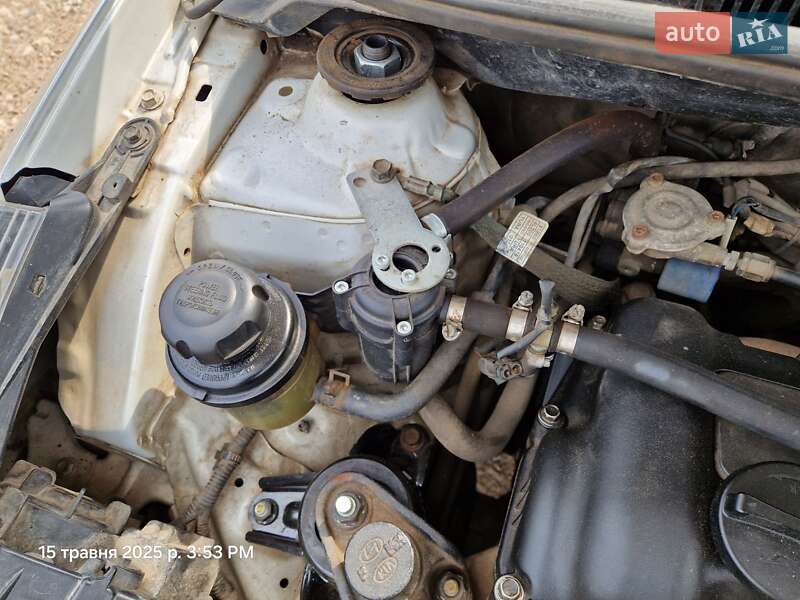 Седан Hyundai Accent 2011 в Глухове