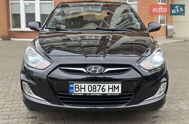 Седан Hyundai Accent 2012 в 