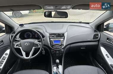 Седан Hyundai Accent 2012 в 