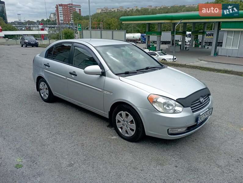 Hyundai Accent 2008