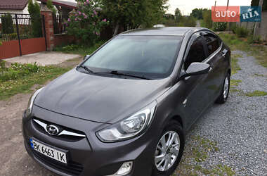 Седан Hyundai Accent 2011 в 
