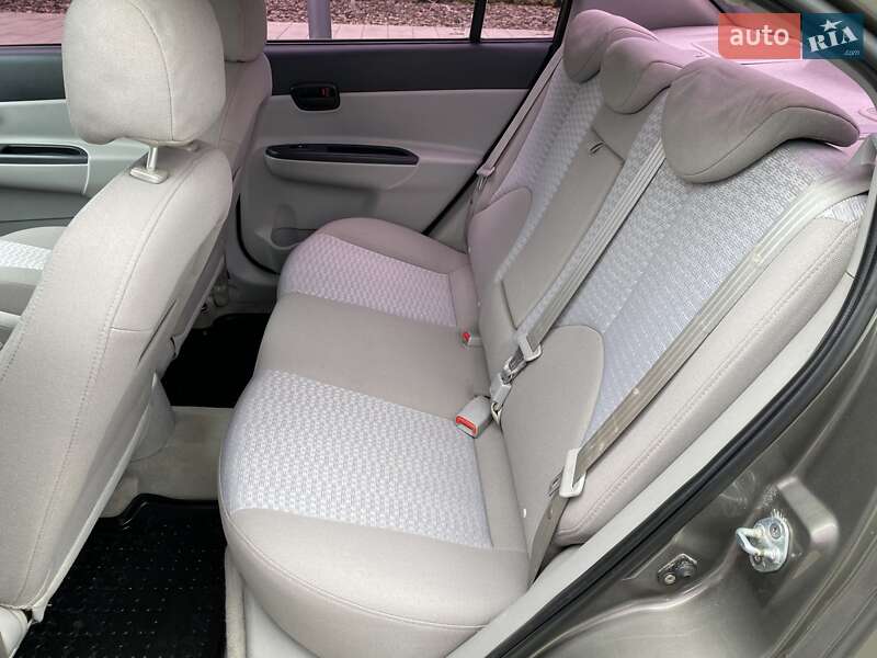 Седан Hyundai Accent 2008 в Мукачево