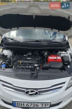 Седан Hyundai Accent 2016 в 