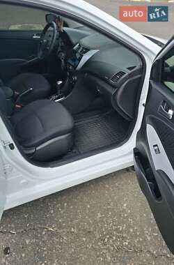 Седан Hyundai Accent 2016 в 