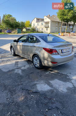 Седан Hyundai Accent 2011 в 