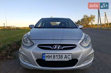 Седан Hyundai Accent 2011 в 