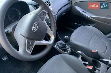 Седан Hyundai Accent 2016 в 