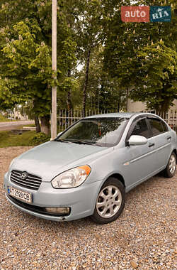 Седан Hyundai Accent 2008 в Надворной