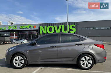 Седан Hyundai Accent 2016 в 