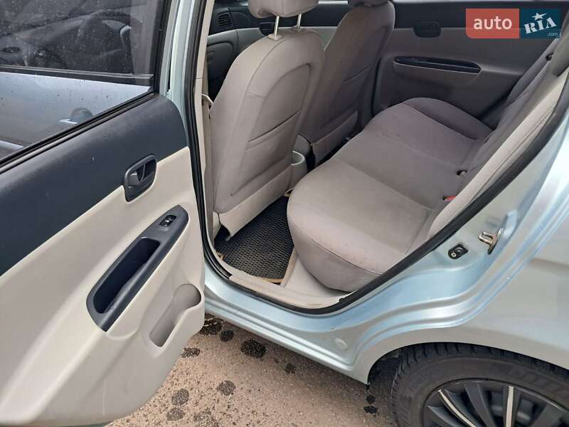 Седан Hyundai Accent 2007 в Дніпрі