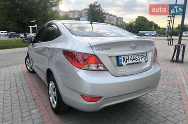 Седан Hyundai Accent 2011 в 