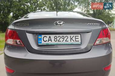 Седан Hyundai Accent 2013 в 