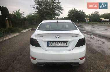 Седан Hyundai Accent 2013 в 