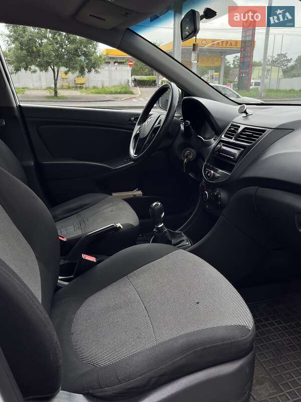 Седан Hyundai Accent 2011 в Одесі