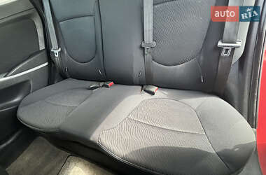 Седан Hyundai Accent 2012 в 