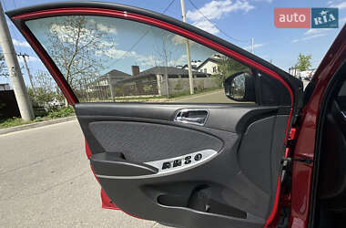 Седан Hyundai Accent 2012 в 