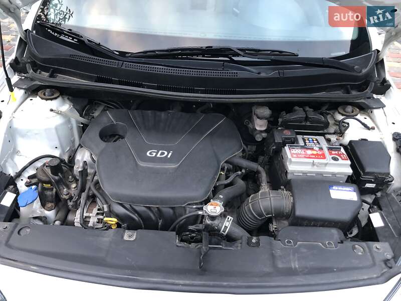 Седан Hyundai Accent 2016 в Гайсине