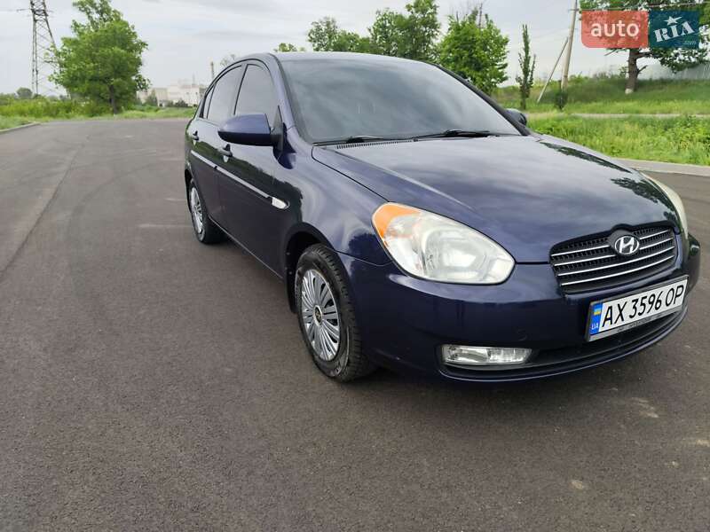 Hyundai Accent 2008