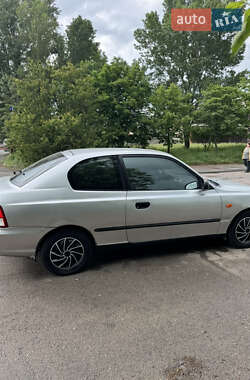 Ліфтбек Hyundai Accent 2000 в 