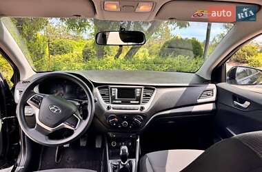 Седан Hyundai Accent 2017 в 
