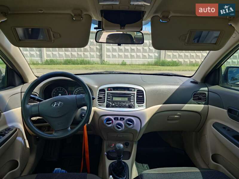 Седан Hyundai Accent 2007 в Малине