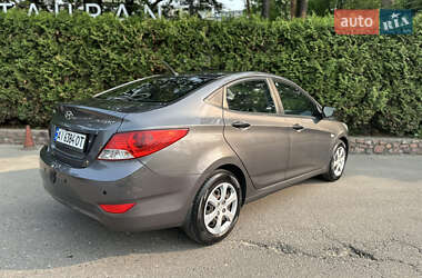 Седан Hyundai Accent 2013 в 