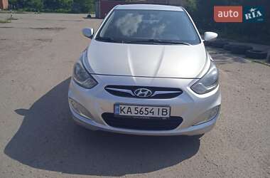 Седан Hyundai Accent 2012 в 