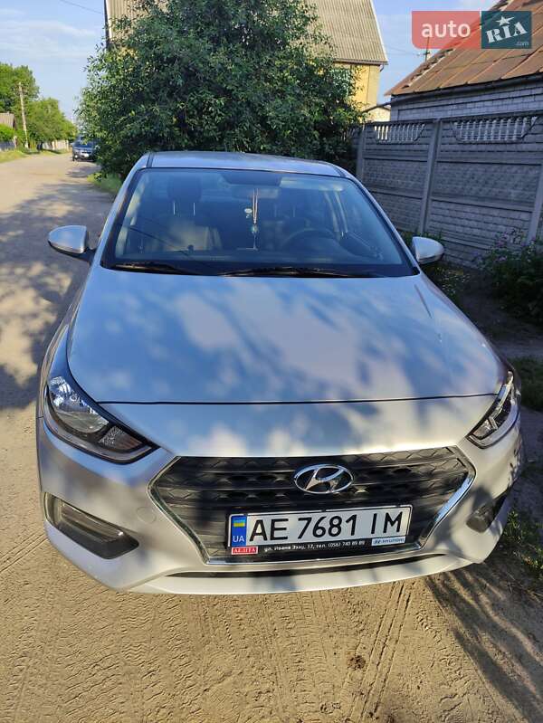Седан Hyundai Accent 2017 в 