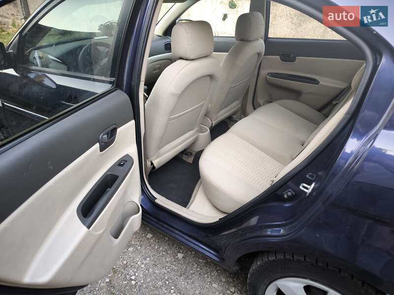 Седан Hyundai Accent 2008 в Дніпрі