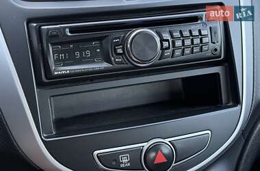 Седан Hyundai Accent 2011 в 