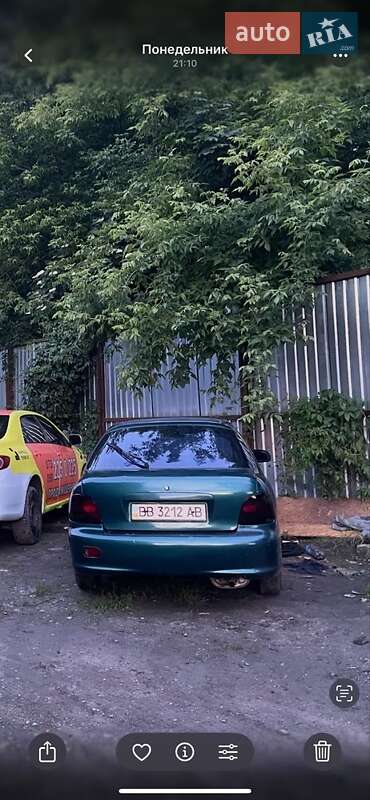 Седан Hyundai Accent 1996 в Киеве