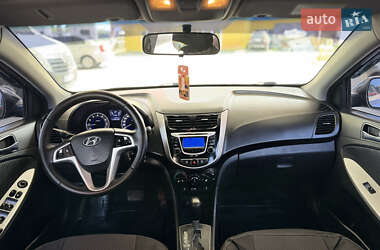 Седан Hyundai Accent 2011 в 