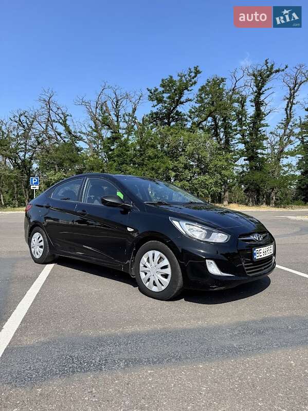 Седан Hyundai Accent 2011 в Николаеве фото 3 Седан Hyundai Accent 2011 в Николаеве