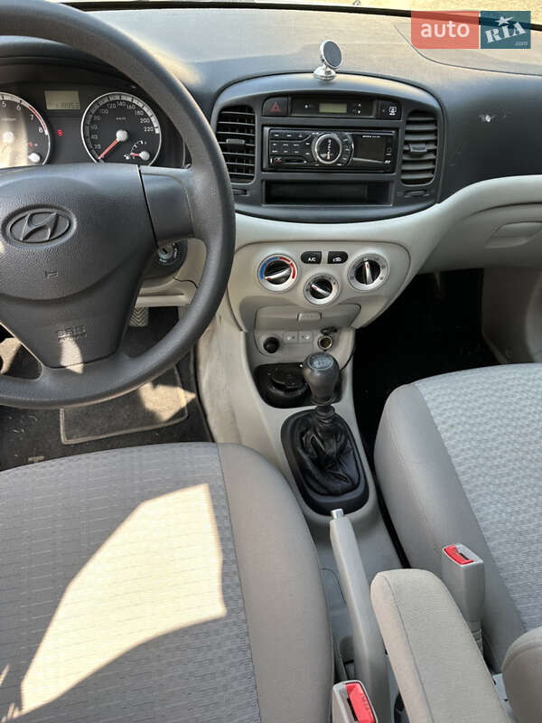 Седан Hyundai Accent 2008 в Хмельницькому фото 5 Седан Hyundai Accent 2008 в Хмельницькому