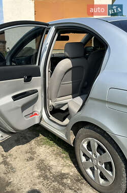 Седан Hyundai Accent 2008 в 