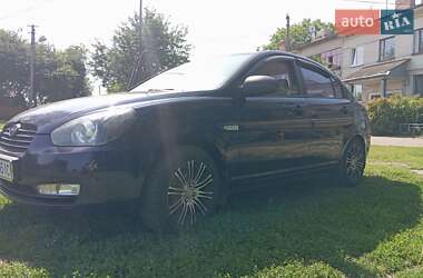 Седан Hyundai Accent 2008 в Полтаве