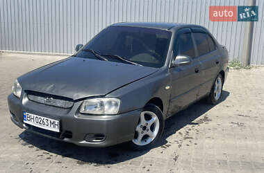 Седан Hyundai Accent 2002 в Одесі