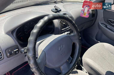 Седан Hyundai Accent 2002 в 