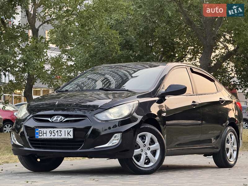Седан Hyundai Accent 2012 в Одессе