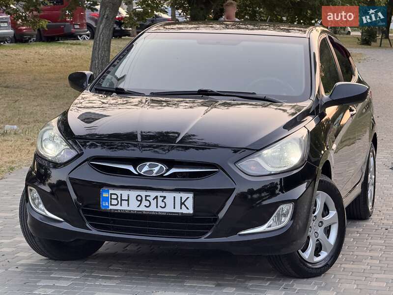 Седан Hyundai Accent 2012 в Одессе