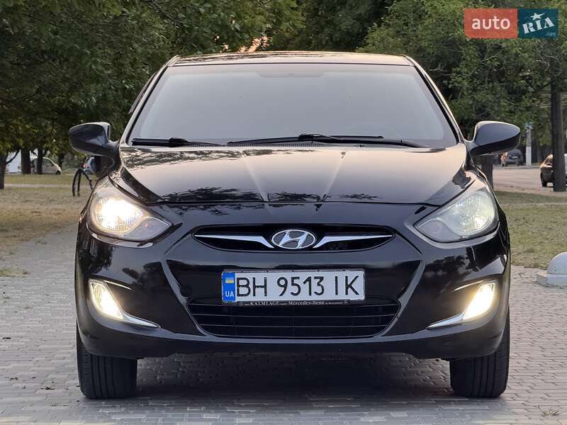 Седан Hyundai Accent 2012 в Одессе