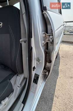 Седан Hyundai Accent 2008 в 