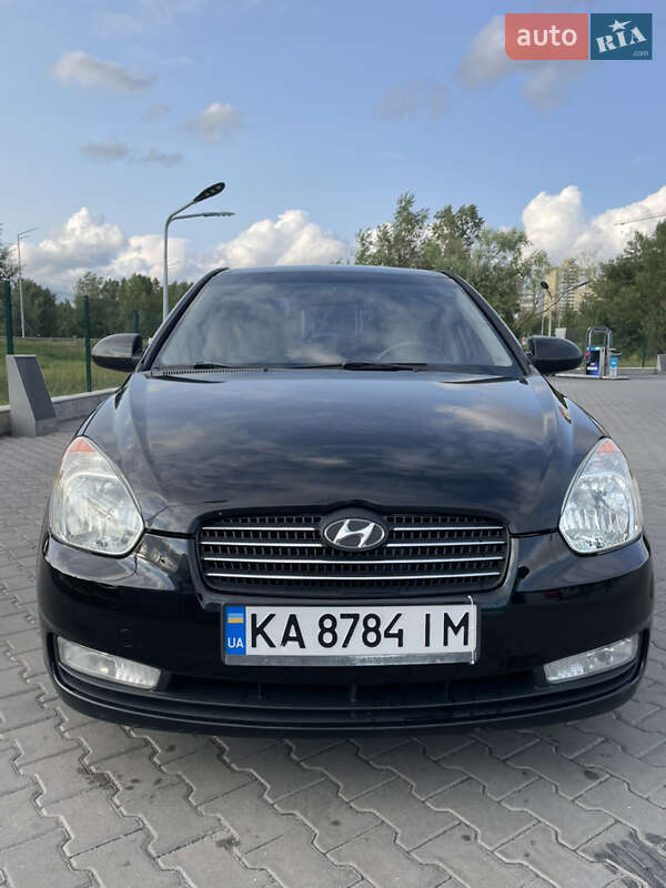 Hyundai Accent 2008