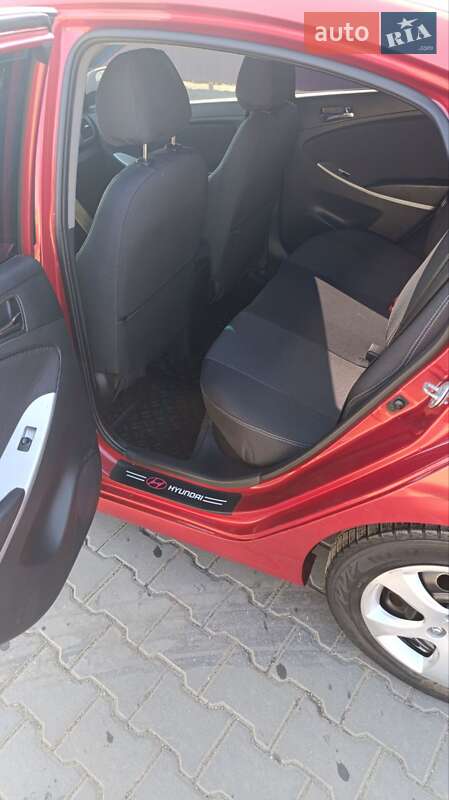 Хэтчбек Hyundai Accent 2013 в Одессе