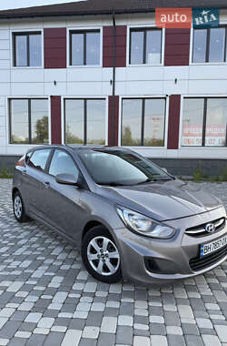 Хэтчбек Hyundai Accent 2017 в Житомире